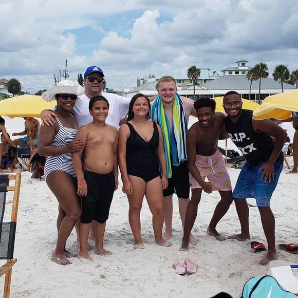 Meet your Posher, David - Picture 1 of 1